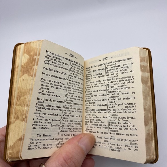 Vintage Burgess & Bowes Midget Series Black Leather Dictionary - Picture 15 of 16